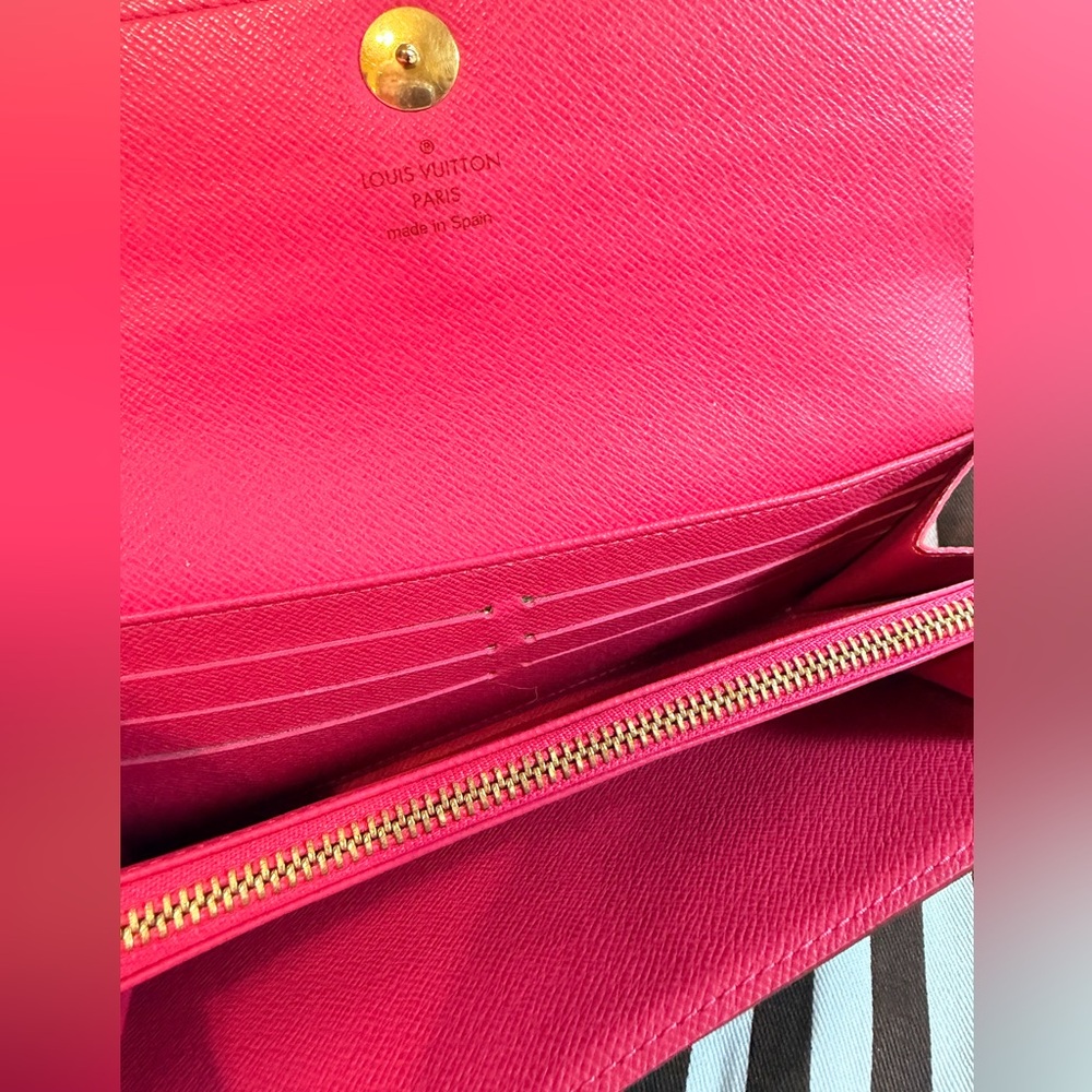 Louis Vuitton Murakami Sarah Wallet - Picture 7 of 12